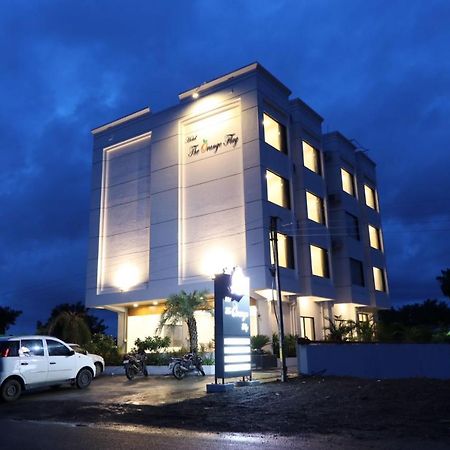 Hotel The Orange Flag Aurangabad  Exteriör bild